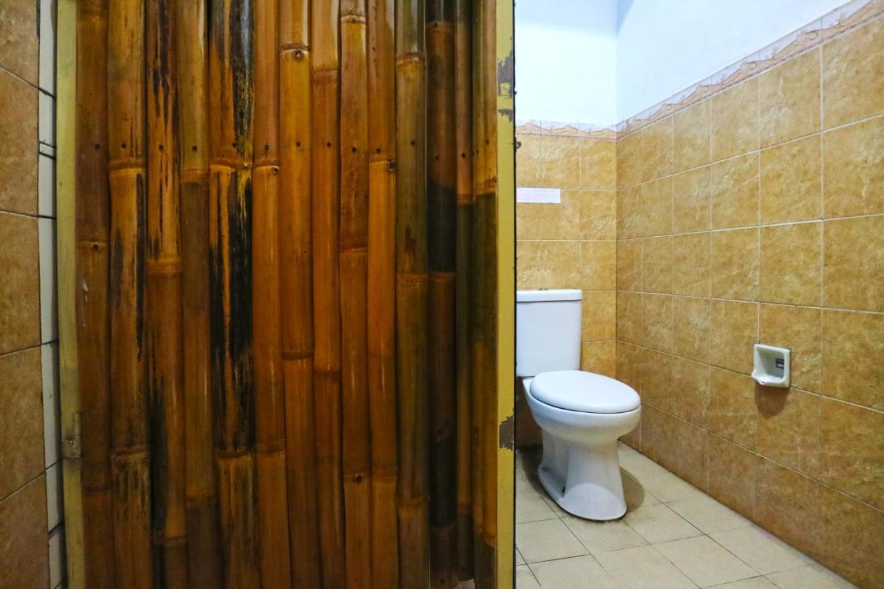 Balini 9 Hostel Денпасар Екстериор снимка