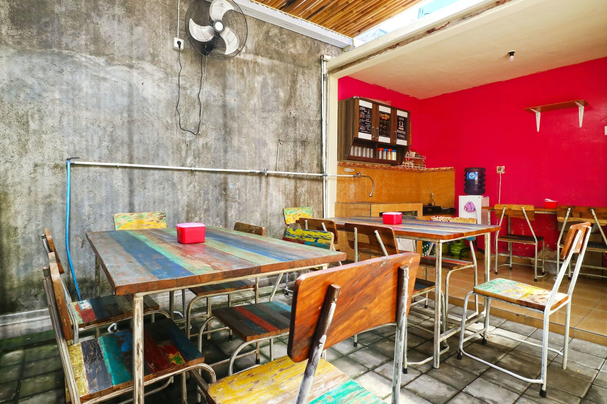 Balini 9 Hostel Денпасар Екстериор снимка