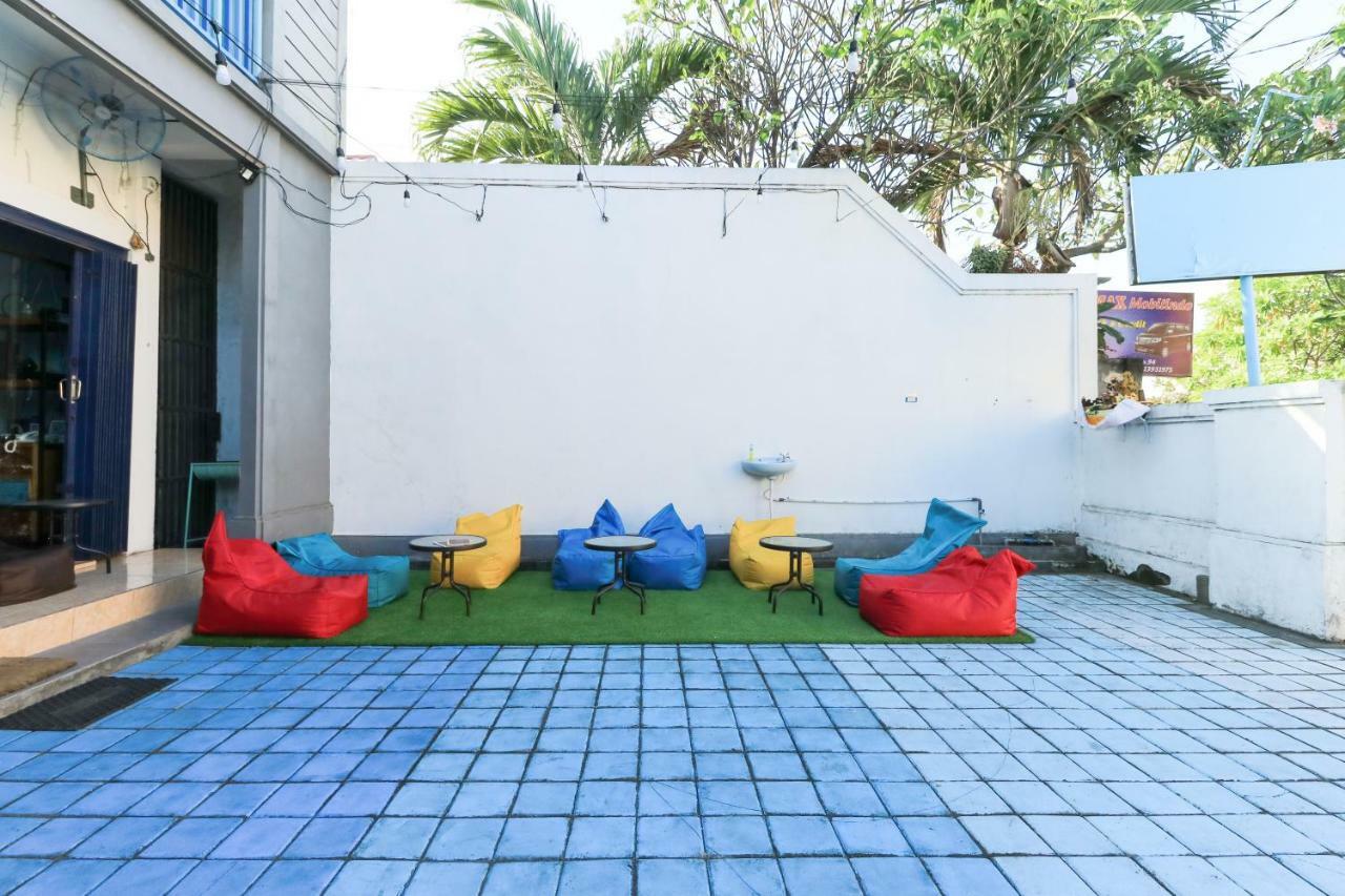 Balini 9 Hostel Денпасар Екстериор снимка
